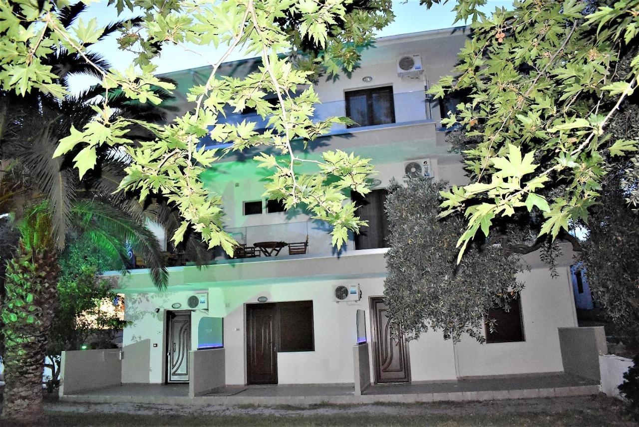 Studios Apartments Irini Patira Ποτός Εξωτερικό φωτογραφία